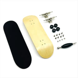 Mini Finger Skateboard Fingerboard Colourful Skatepark
