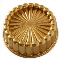 Charlotte Cake Pan,9.4 Inch Cake Pan for Baking Fluted Cake Pan Mold