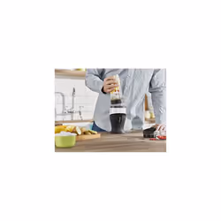 Ninja 700W Slim Blender  Smoothie Maker, 2x 470ml Cups with Spout Lids, Personal Blender, Crush Ice  Frozen Fruit, Silver/Black QB3001UKS