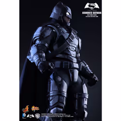 Figure Hot Toys MMS356 - DC Comics - Batman Vs Superman : Dawn Of Justice - Armored Batman Black Chrome Version