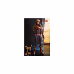 Captain Marvel Deluxe 12" 1:6 Scale Figure