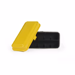 KODAK 120/135 Film Case - for 8 Rolls of 120 Films / 10 Rolls of 35mm Films - Retro Steel Case to Sort & Safeguard Film Yellow Film is not Included - Additional view 4