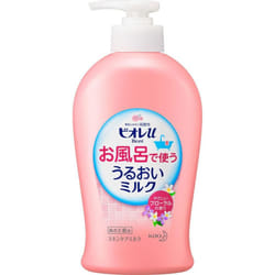 KAO Biore u Moisturizing milk for use in the bath - floral - 300ml Moisturizers Body Care Use after bathing and before wiping with a towel. Use one pu