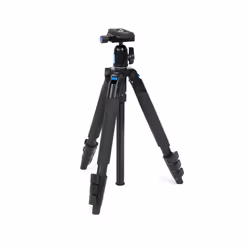 The popular travel tripod series SPRINT PRO III ball head models has been updated once again!! The compact ball head quick sh ...