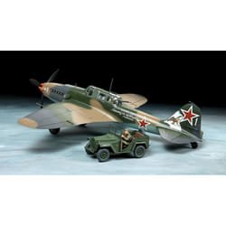 Russian Ilyushin IL-2 & GAZ-67B Set (1:48 Scale)