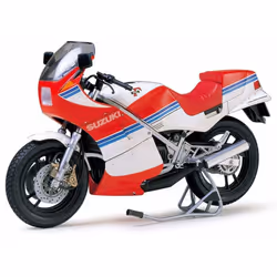 Tamiya 14029 Suzuki RG250 F with Full Options Model Kit 1:12 Scale