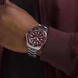 Seiko Prospex Sea Samurai Shog-urai Stainless Steel Red Dial Automatic Diver's SRPL11K1 200M Men's Watch