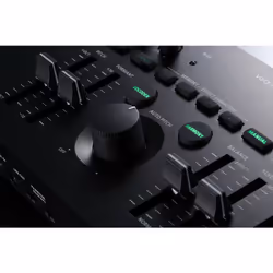 Roland VT-4 DJ controller Black - Additional view 8
