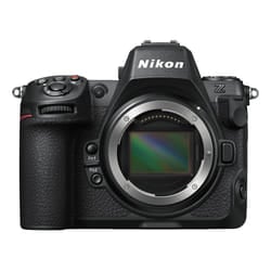 Nikon Z8 + NIKKOR 24-120/4 S MILC 45.7 MP CMOS 8256 x 5504 pixels Black