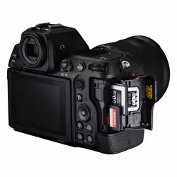Nikon Z8 + NIKKOR 24-120/4 S MILC 45.7 MP CMOS 8256 x 5504 pixels Black