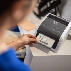 Brother TD-4520DN label printer Direct thermal 300 x 300 DPI 203 mm/sec Wired Ethernet LAN - Additional view 4
