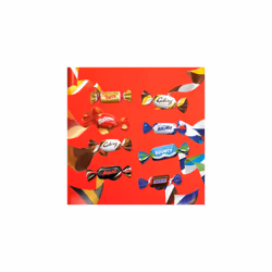 Milk Chocolate Gift Box of Mini Chocolates & Biscuit Bars Centerpiece (Maltesers, Galaxy, Snickers & More) 385g