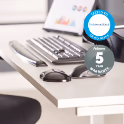 Fellowes Wrist Rest - Crystals Gel Wrist Rest with Non Slip Rubber Base - Ergonomic Mouse Mat Wrist Support, Keyboard Wrist Rest for Computer, Laptop, Home Office Use - Black - Additional view 4