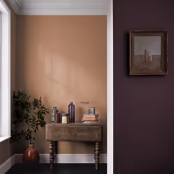 Crown Matt Paint Emulsion Walls & Ceilings 2.5L - Saddle Stitch
