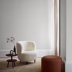 Crown Matt Paint Emulsion Walls & Ceilings 2.5L - Taffeta