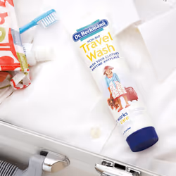 TRAVEL WASH HOLIDAY CLOTHES WASH NON-BIO 100 ML BY DR BECKMANN