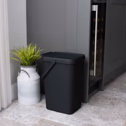 519282 Kitchen Recycling & General Storage bin 18 litres Stackable Food Waste Organiser Caddy with Clip lock lid & carrying Handle,Eco Black