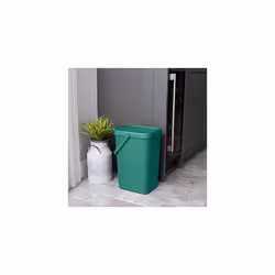 519353 Kitchen Recycling & General Storage bin 18 litres Stackable Food Waste Organiser Caddy with Clip lock lid & carrying Handle, Sage Green