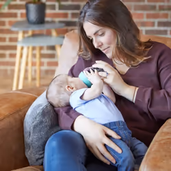 Tommee Tippee Baby Bottle 260ml Advanced Anti-Colic Wide Neck Breast-Like Clear - Additional view 6