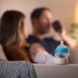 Tommee Tippee Baby Bottle 260ml Advanced Anti-Colic Wide Neck Breast-Like Clear - Additional view 8