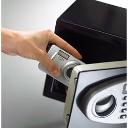 Yale Small Sized Electronic Home Safe with LCD screen