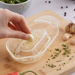 Kilner Glass Grater Multipurpose Hand Grater Garlic Fruits Baby Food Puree Oval