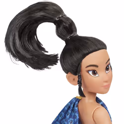 Hasbro E94685L0 doll - Additional view 4
