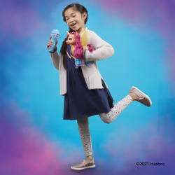 My Little Pony A New Generation Movie Sing 'N Skate Sunny Starscout - Additional view 8