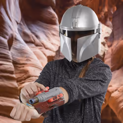 Star Wars The Mandalorian Electronic Mask - Additional view 6