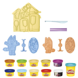 Play-Doh Kitchen Creations Bluey Make 'n Mash Costumes Playset