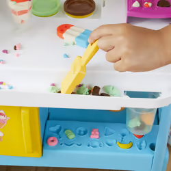 Play-Doh Kitchen Creations Ultimate Ice Cream Truck - Additional view 7
