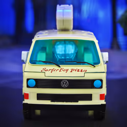 Stranger Things x Transformers Figurine Code Red