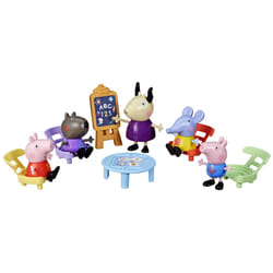 Hasbro Peppa Pig Playgroup Playset with 5 Figures and 6 Accessories, Preschool Toys for 3 Year Old Girls and Boys and Up