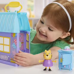 Peppa Pig Peppas Dance Party Playset with House  2 Figures  6 Accessories  Preschool Toys for Girls and Boys  Kids Gifts  Ages 3+ (Amazon Exclusive)