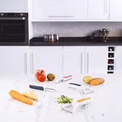 Zyliss 3-Piece Peeler Set, Oscillating, Julienne, Swivel Peeler, Dishwasher Safe