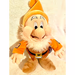 Snow White and seven dwarfs Happy soft plush doll toy new w tags
