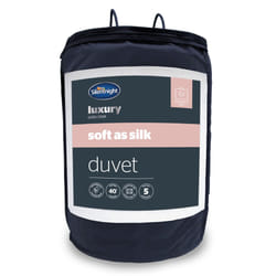 Silentnight Soft As Silk 10.5 Tog Double Duvet - Luxury All Seasons Summer Winter Duvet Quilt for Luxurious Comfort and Supreme Softness  - Double
