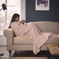 Silentnight Snugsie Wearable Throw Blush Teddy Fleece Warm Cosy Blanket