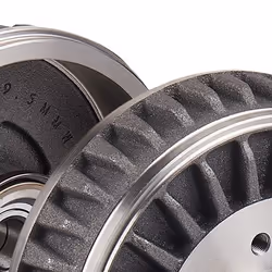 DELPHI BFR621 Brake Drum with ABS sensor ring, with wheel bearing 262 DACIA: LOGAN MCV 2, SANDERO 2, RENAULT: Captur, Clio 4