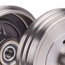 DELPHI BFR626 Brake Drum with ABS sensor ring, with wheel bearing 237 RENAULT: Clio 4