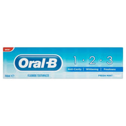 Oral-B 1-2-3 Toothpaste 100ml