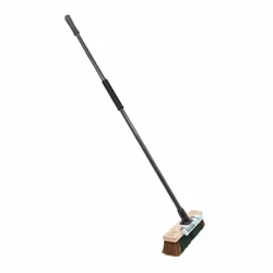 Charles Bentley Charnwood 16" Utility Broom with Scraper for Garden & Outdoor Maintenance Premium Brushware Green FSC