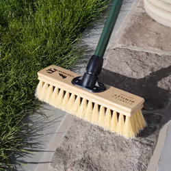 Charles Bentley Charnwood 12" Dual Fill Broom for Garden & Outdoor Maintenance Premium Brushware Green FSC Wood