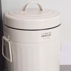 Charles Bentley Retro Powder Coated Steel Waste Rubbish Kitchen Bathroom Mini Pedal Bin - Fully Assembled - 3L