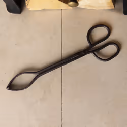 CHARLES BENTLEY Tongs, Snug, Cypress, Fireside Tongs, Iron, Black, Antique, Vintage Design, Fire Tool, Fire Accessory, Powder ...
