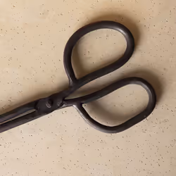 CHARLES BENTLEY Tongs, Snug, Cypress, Fireside Tongs, Iron, Black, Antique, Vintage Design, Fire Tool, Fire Accessory, Powder Coated Finish, Coal,