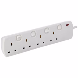 | 2.0m Switched 4 Gang Extension Cable | White