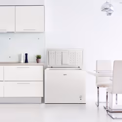 Freestanding Chest Freezer 198 Litre Capacity, Igenix IGCF0198W