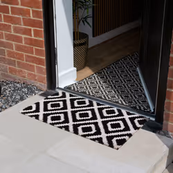 JVL Eco-Friendly Latex Backed Coir Entrance Doormat, 40x70cm - Monochrome Diamond - Additional view 10