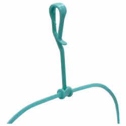 JVL Plastic Peg Basket with 72 Prism Soft touch Leaf Design Pegs